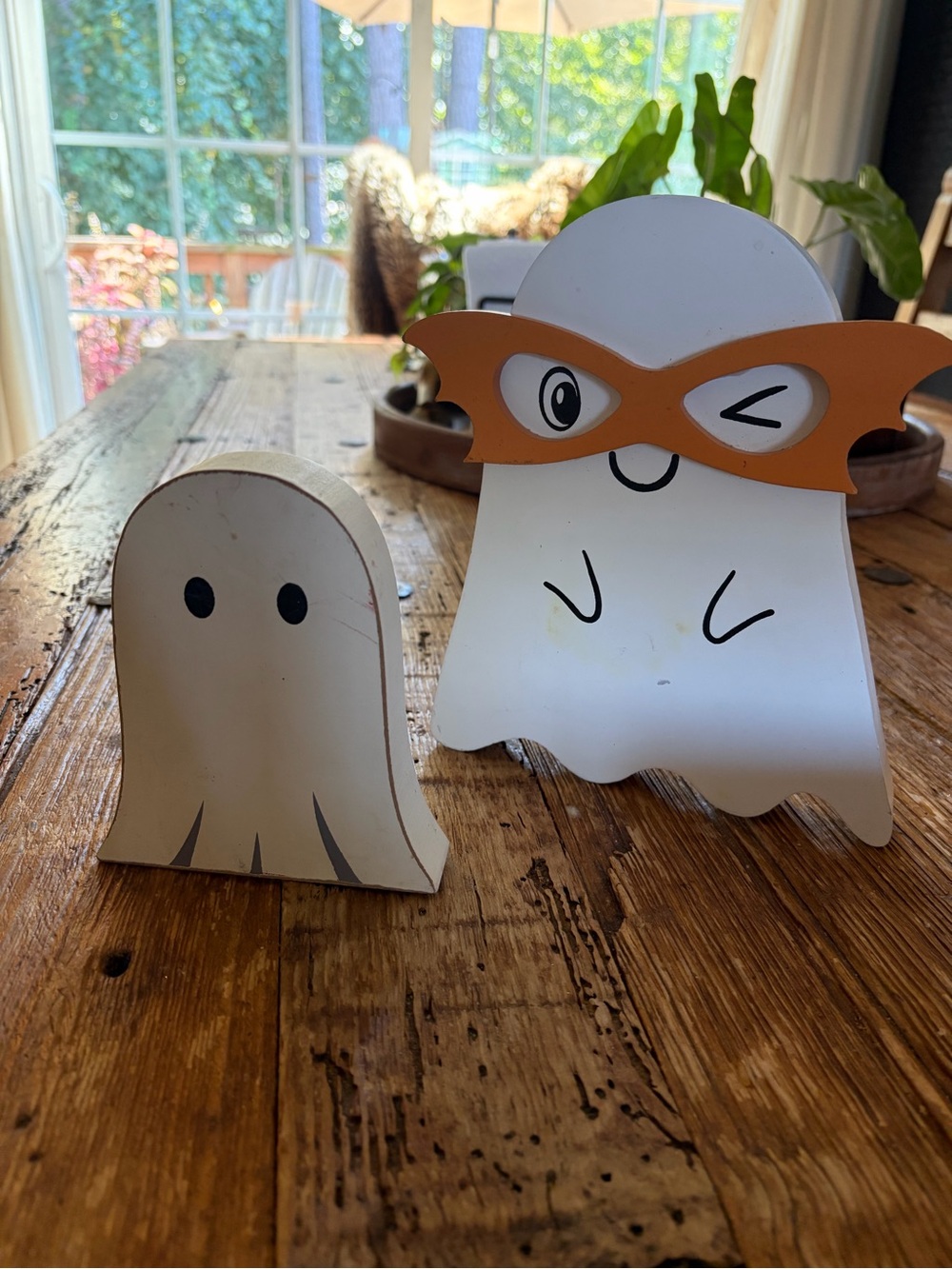 White Ghost halloween decorations
